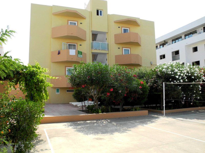 Timon 1 & 2 Hotel Es Pujols Kültér fotó